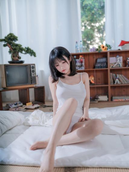 24小时韩国电影_国产剧免费观看超清