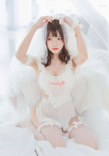 二进一出高清视频_720完整在线观看