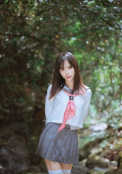 国产精品艺校美女校花在线_超清在线观看电视