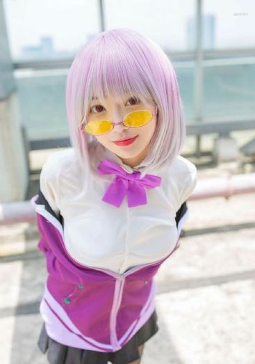 操美女明星黄色小说_免费观看高清版