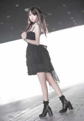 操淫骚美女_BD国语免费观看最新
