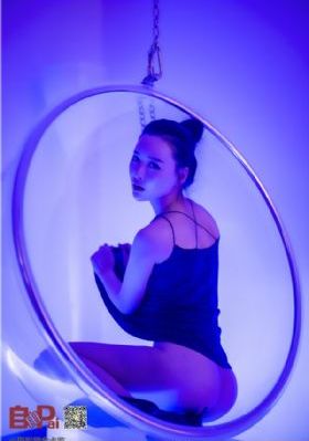 男吃奶玩乳尖高潮视频午夜_720神马影院手机在线