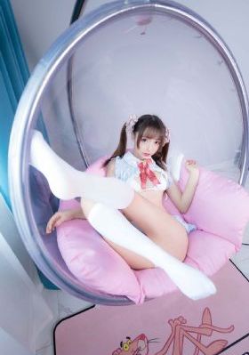 美女脱衣服软件下载_DVD日韩电影在线